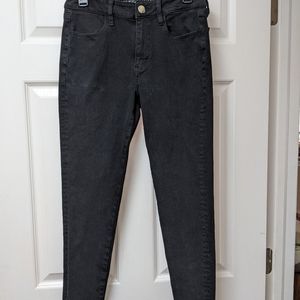 American Eagle Outfitters Hi-Rise Jegging